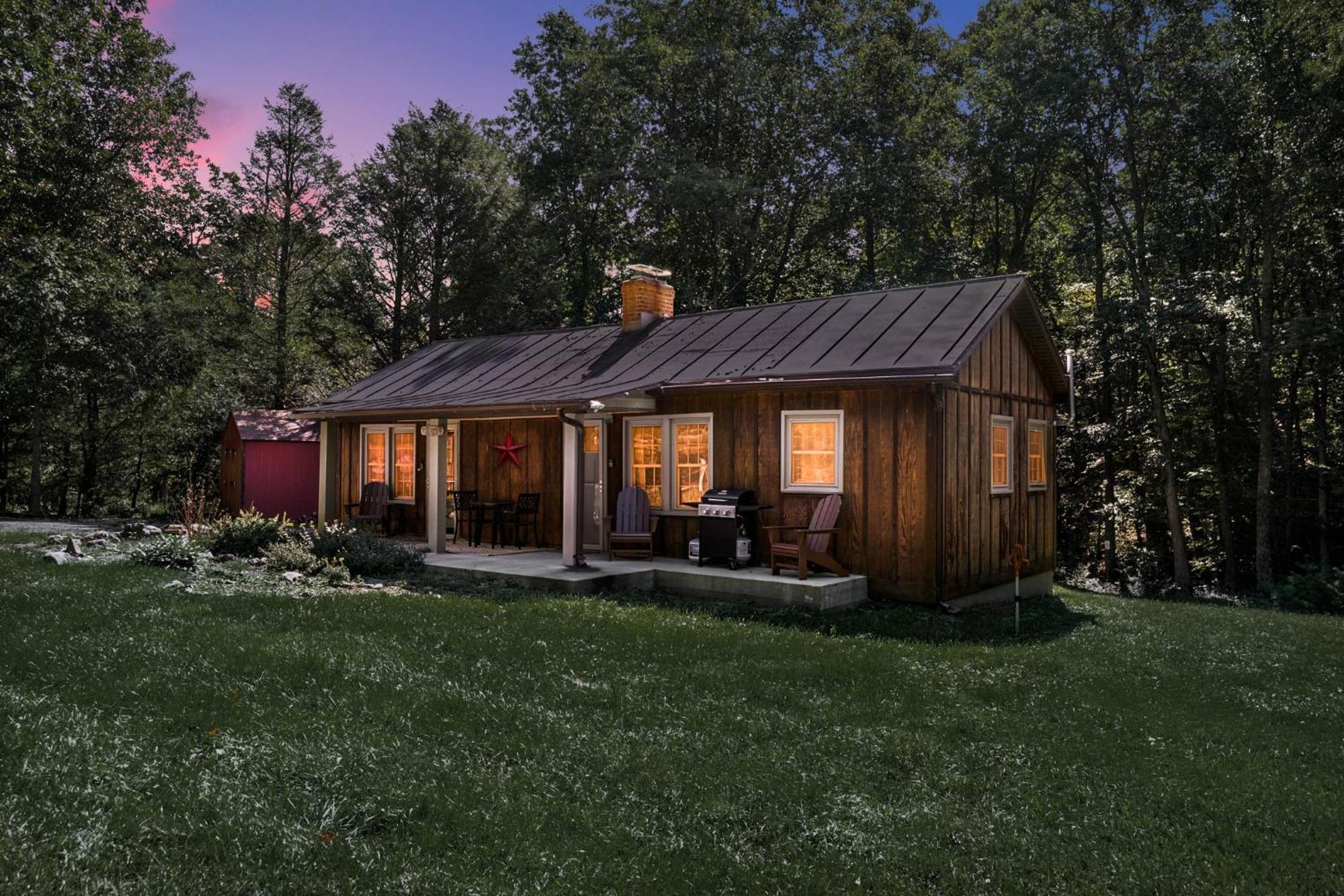River Access W Hot Tub, Grill, Wifi, & Fire Pit! Lost City Eksteriør bilde